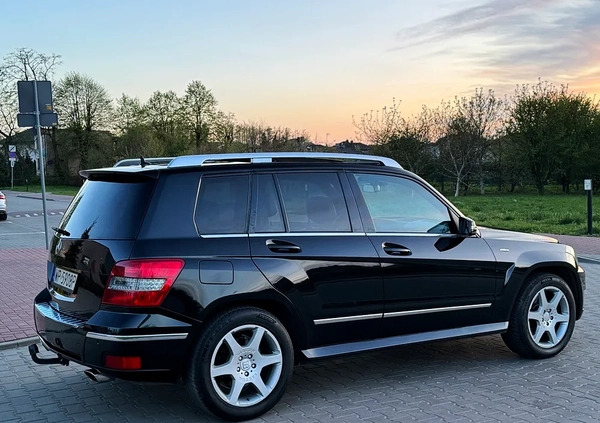 Mercedes-Benz GLK cena 56900 przebieg: 231000, rok produkcji 2009 z Płock małe 704